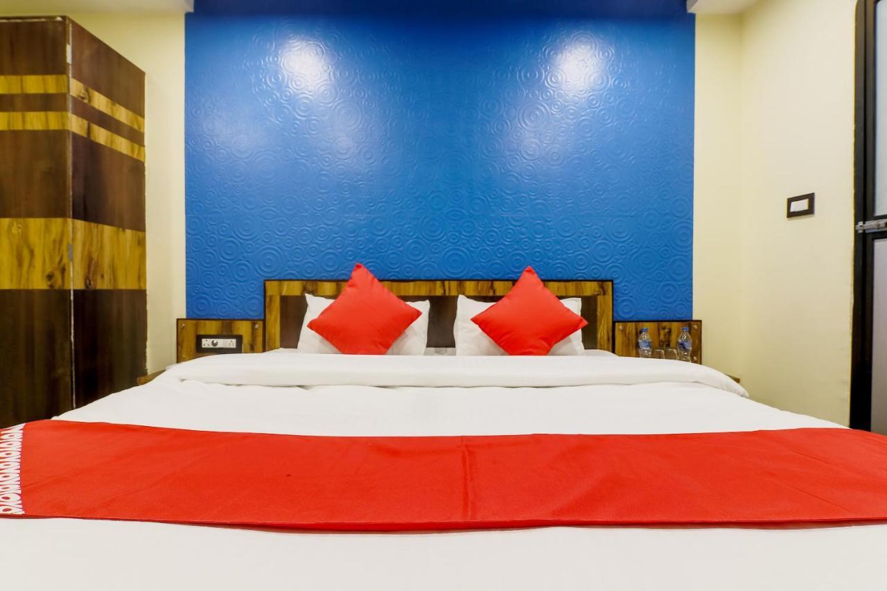 Oyo 36201 Sangam Grand Hotel Gauháti Kültér fotó
