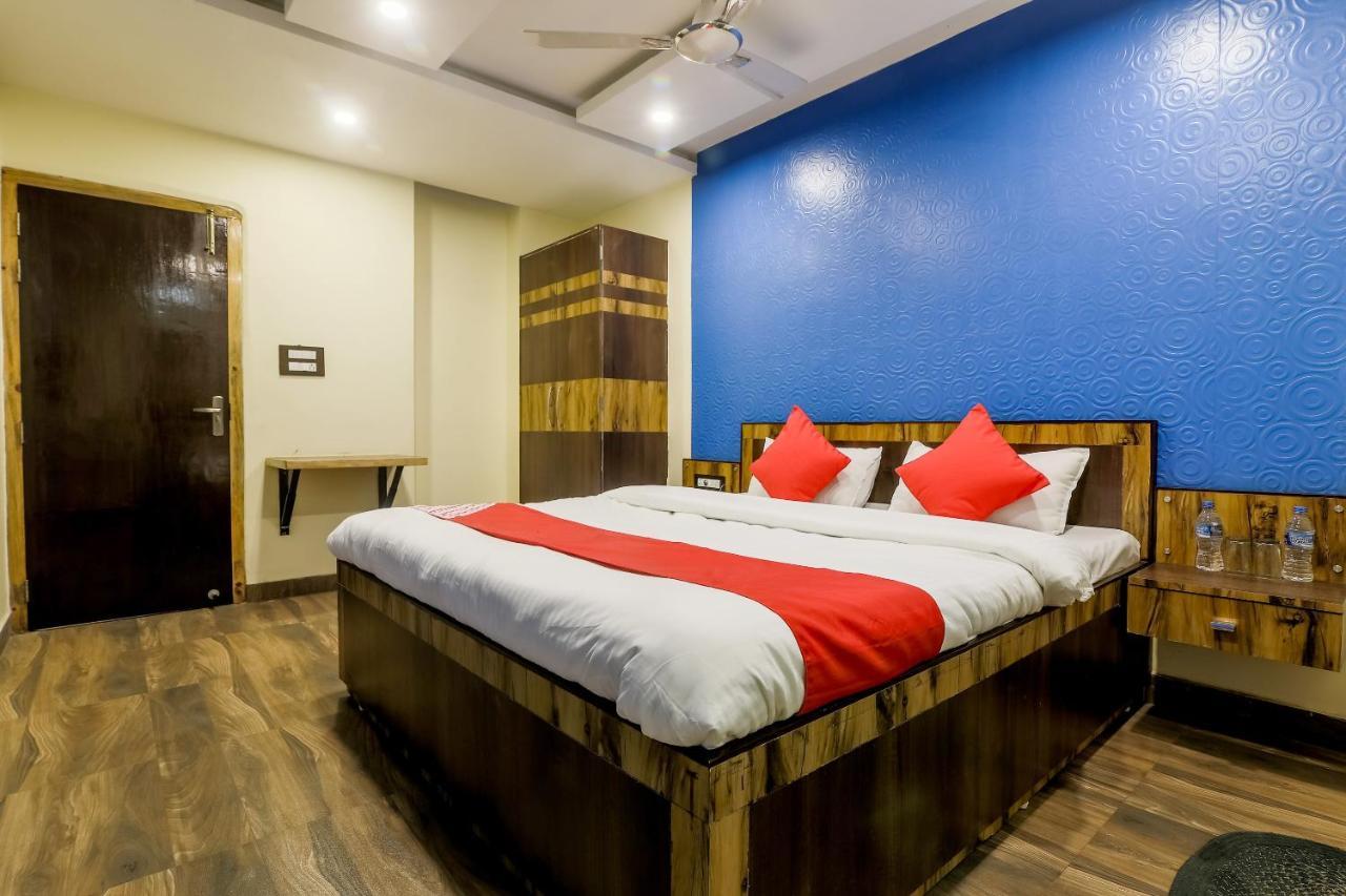 Oyo 36201 Sangam Grand Hotel Gauháti Kültér fotó