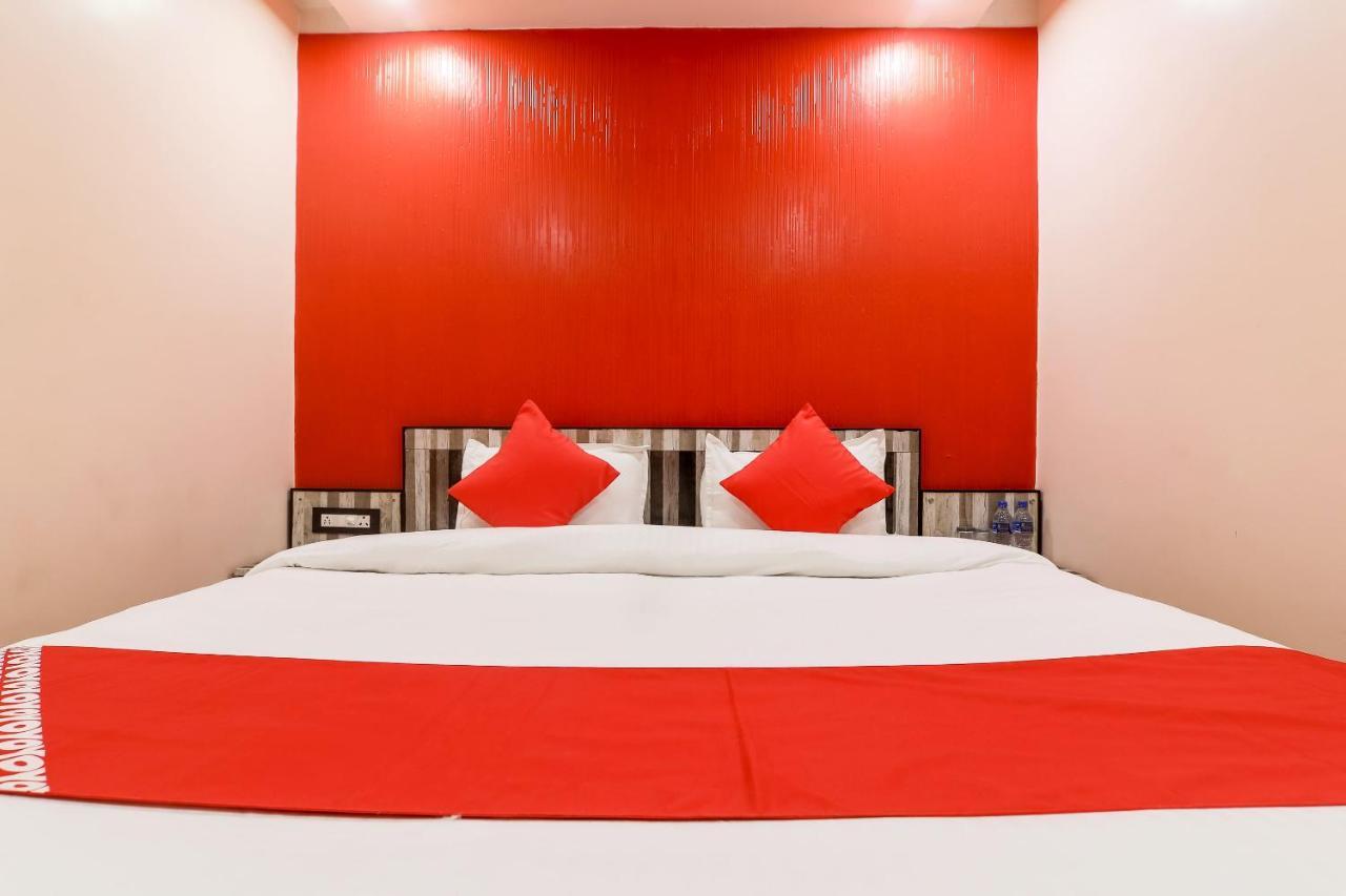 Oyo 36201 Sangam Grand Hotel Gauháti Kültér fotó